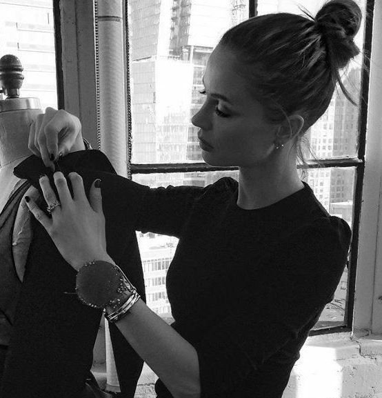 98d7aa1fab327a48d8c1c3d46b861dd8